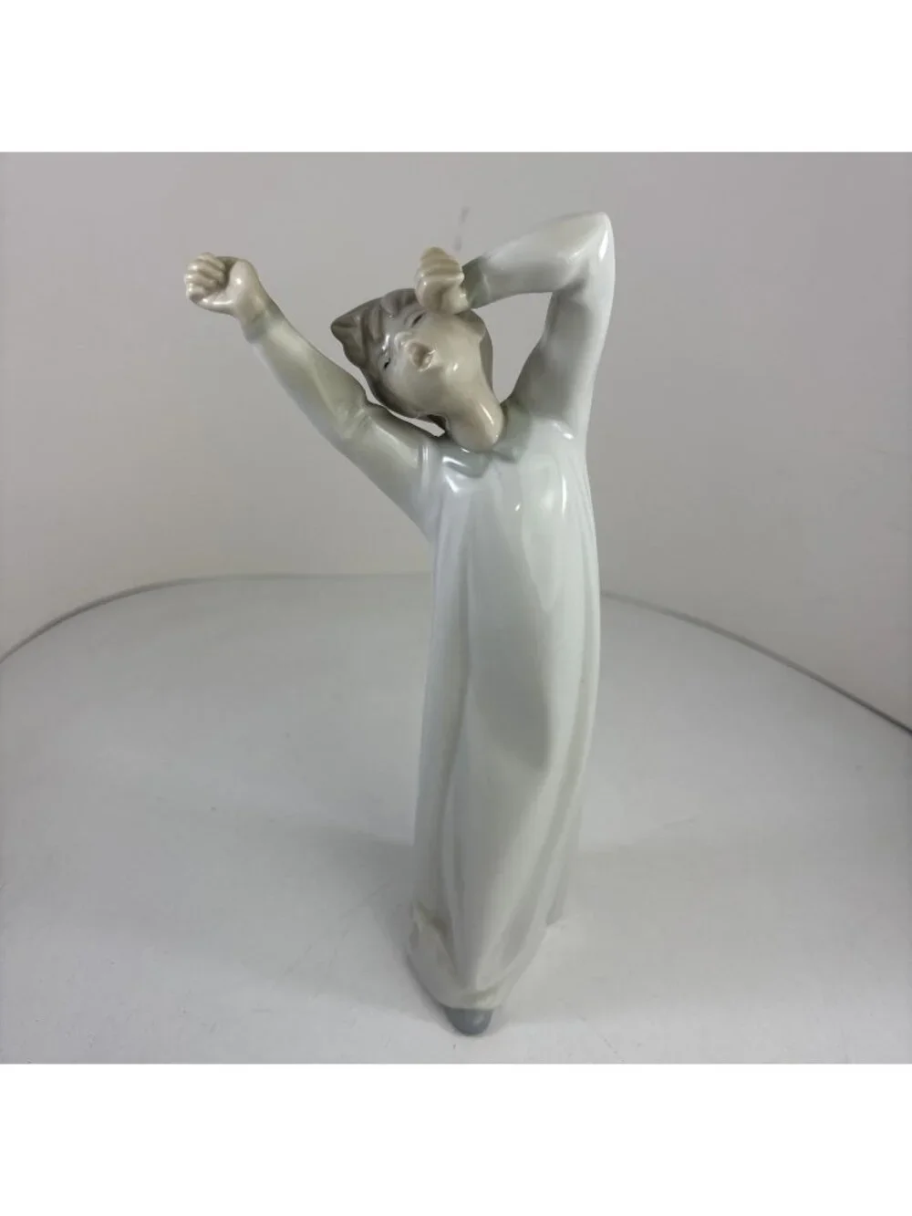 LLADRO, Boy Stretching Yawning Porcelain Figurine Made In Spain See Last Pic